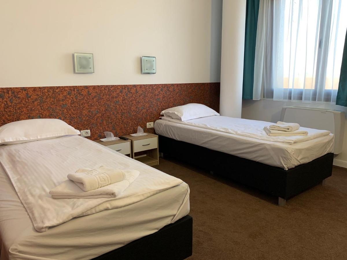 Motel Ruta 33 Arad Luaran gambar